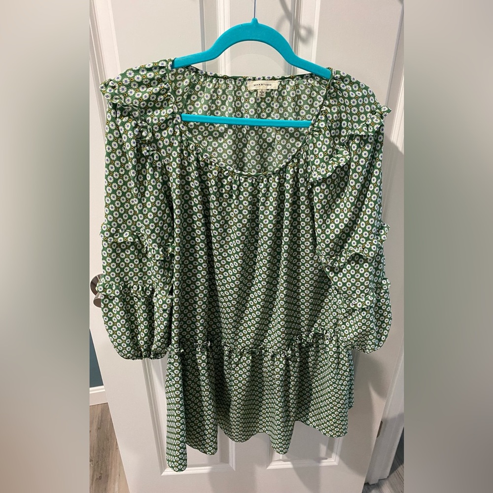 Max Studio green floral dress, size large.